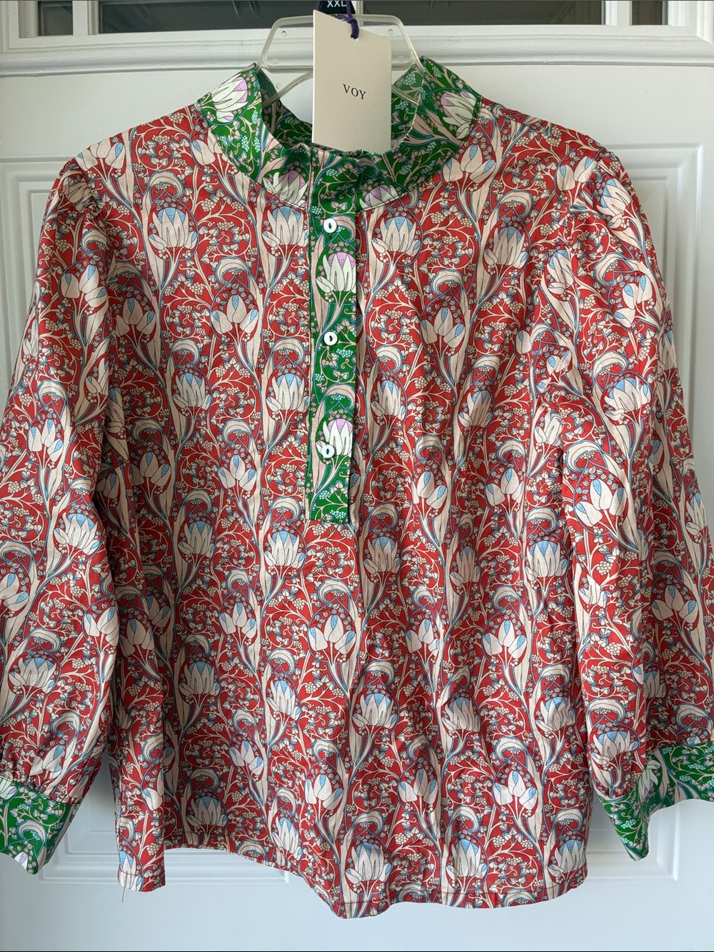 VOY Red Floral Print Blouse with Green Trim